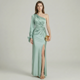 Robe Maxi Satinée à Épaule Unique avec Fente
