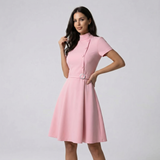 Robe A-Line à Col Montant et Ceinture