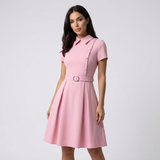 Robe A-Line à Col Montant et Ceinture
