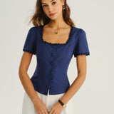 Blouse Col Carré Marine Boutonnée — Coton-Lin, Manches Courtes, Détails Dentelle