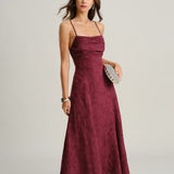 Robe Maxi Slip Jacquard Rouge Vin — Dos Croisé, Décolleté Carré, Occasion Spéciale
